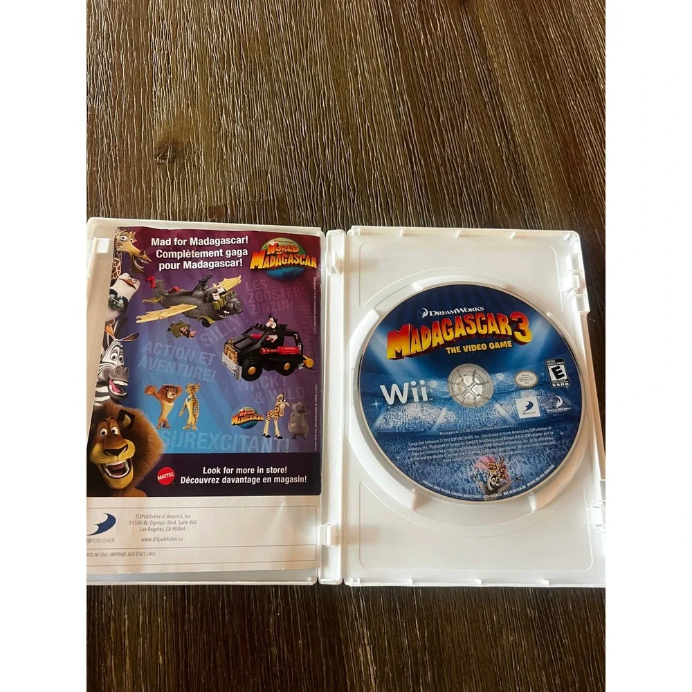 Madagascar 3 The Video Game Nintendo Wii DreamWorks D3Publisher Complete CIB